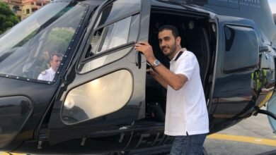 صورة توضيحية - رجل الأعمال جاد صوايا يحضر مفاجأة خلف الستار