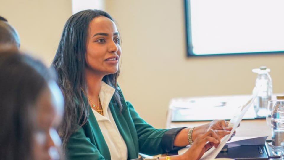 Asia Ibrahim العقبات الإقتصادية أدت الى خسائر مدمرة في الوظائف و الدخل عالمياً